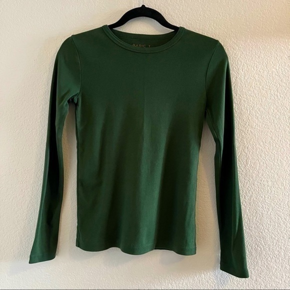 Basic T- Long Sleeve - Picture 1 of 5